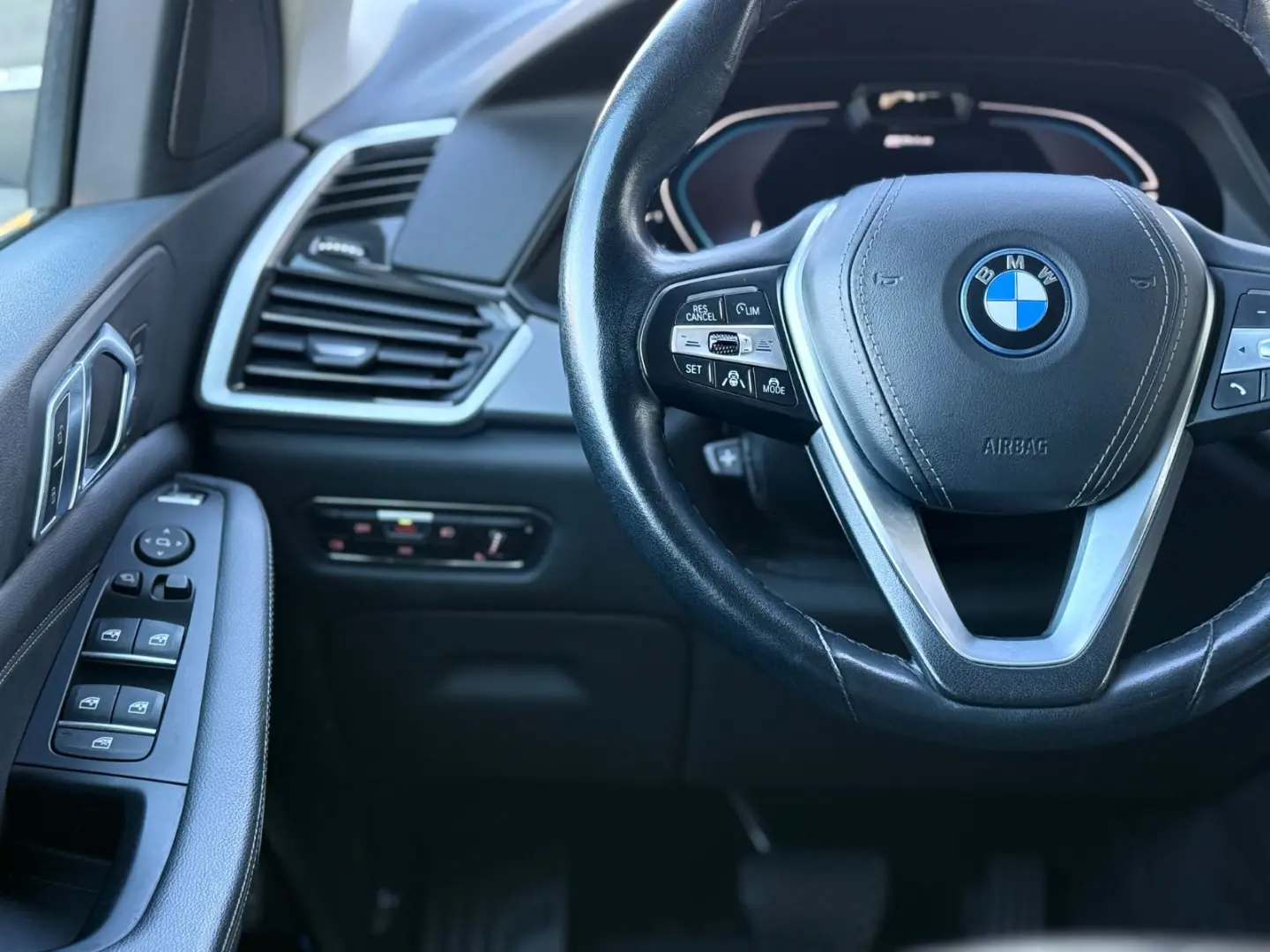 X5 xDrive 45 e ACC L-Fahrwerk 22Zoll AHK Kamera