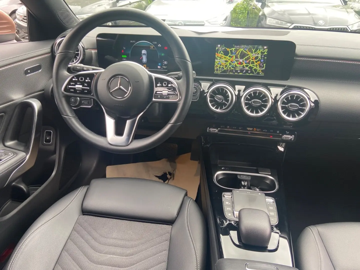 CLA 250 Shooting Brake  Ambi 18