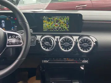 CLA 250 Shooting Brake  Ambi 18