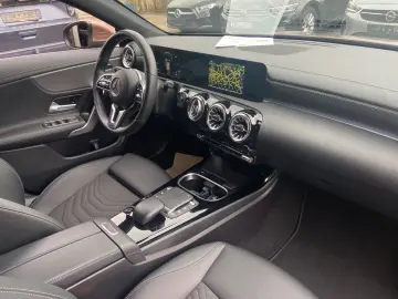 CLA 250 Shooting Brake  Ambi 18