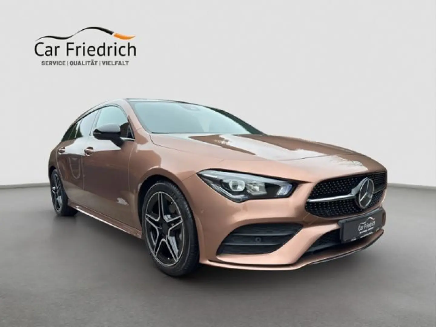 CLA 200  Shooting Brake AMG LINE AHK PANO