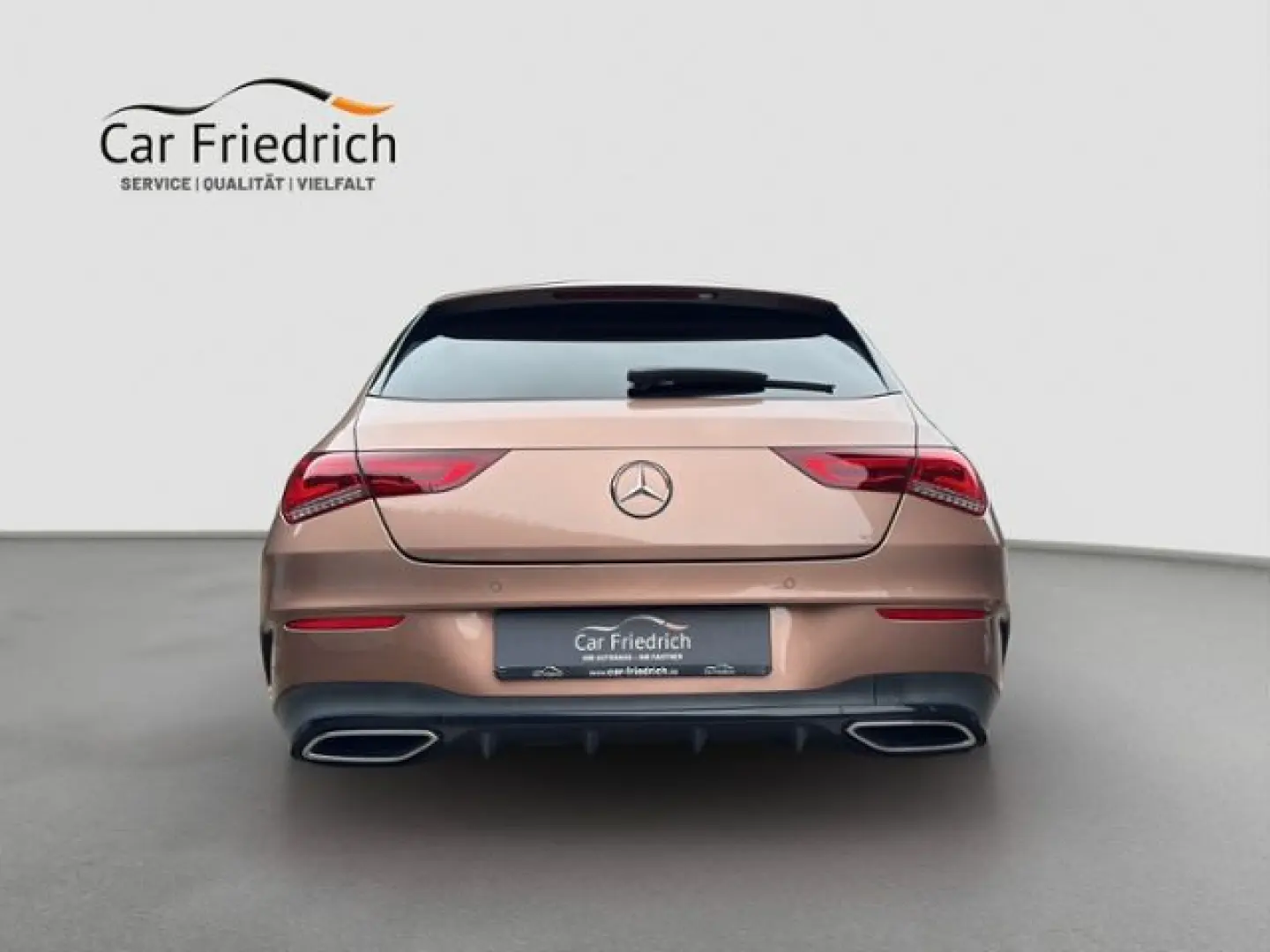 CLA 200  Shooting Brake AMG LINE AHK PANO