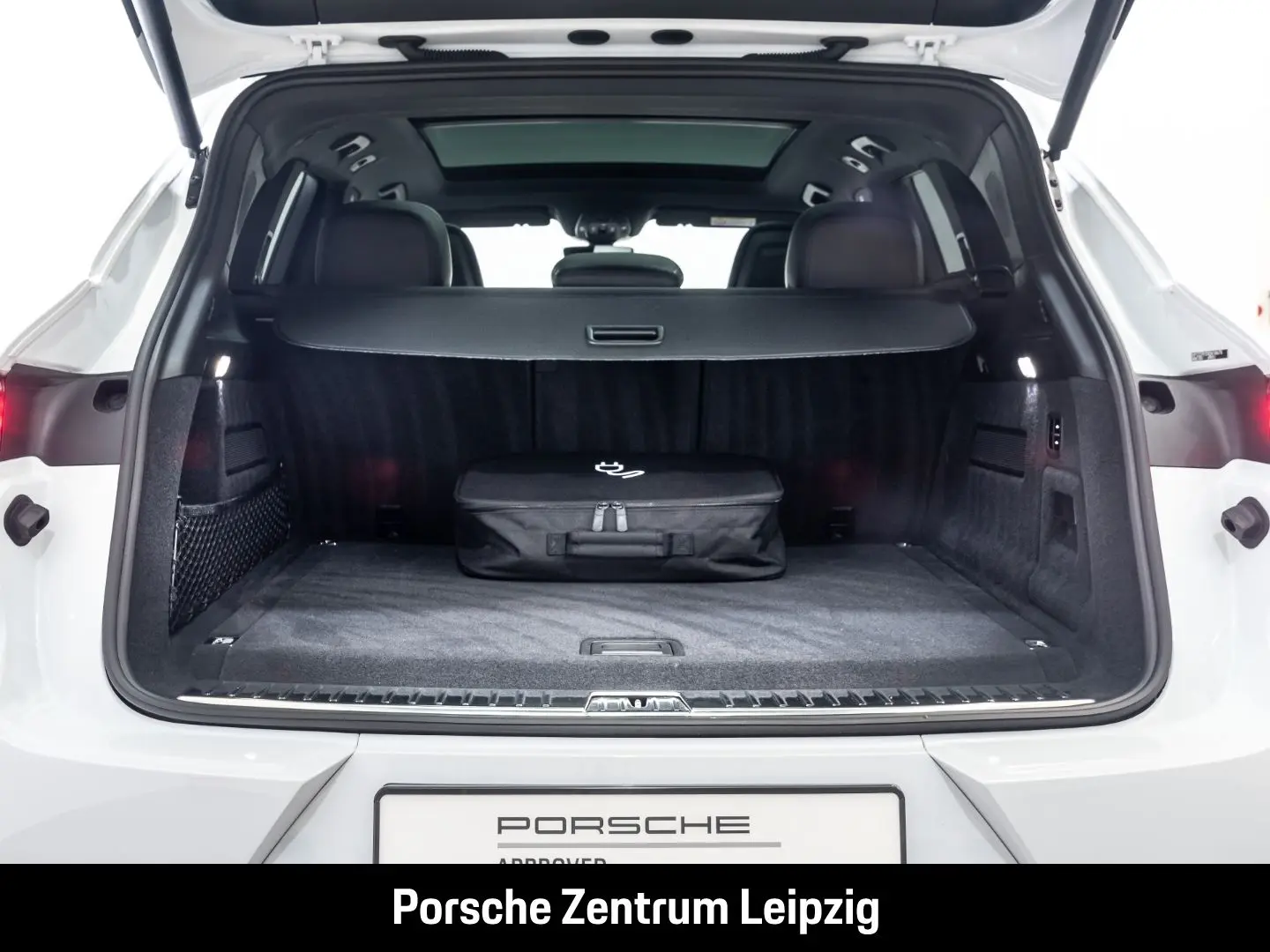 Cayenne E-Hybrid SportDesign Sportabgas InnoDriv