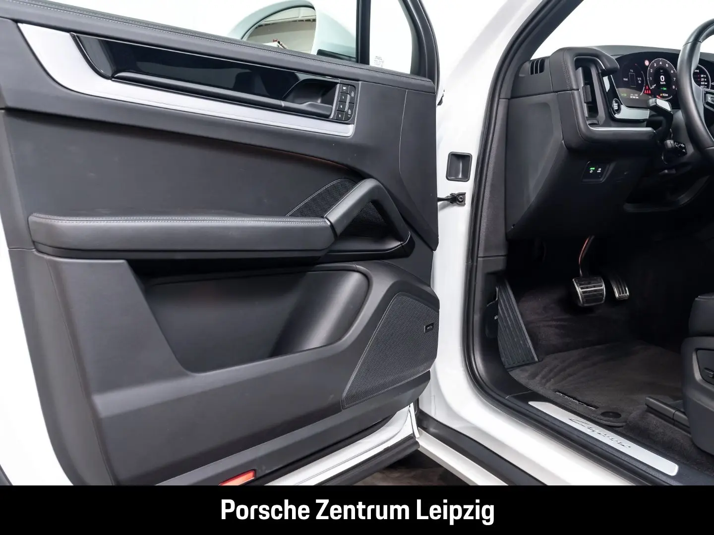 Cayenne E-Hybrid SportDesign Sportabgas InnoDriv