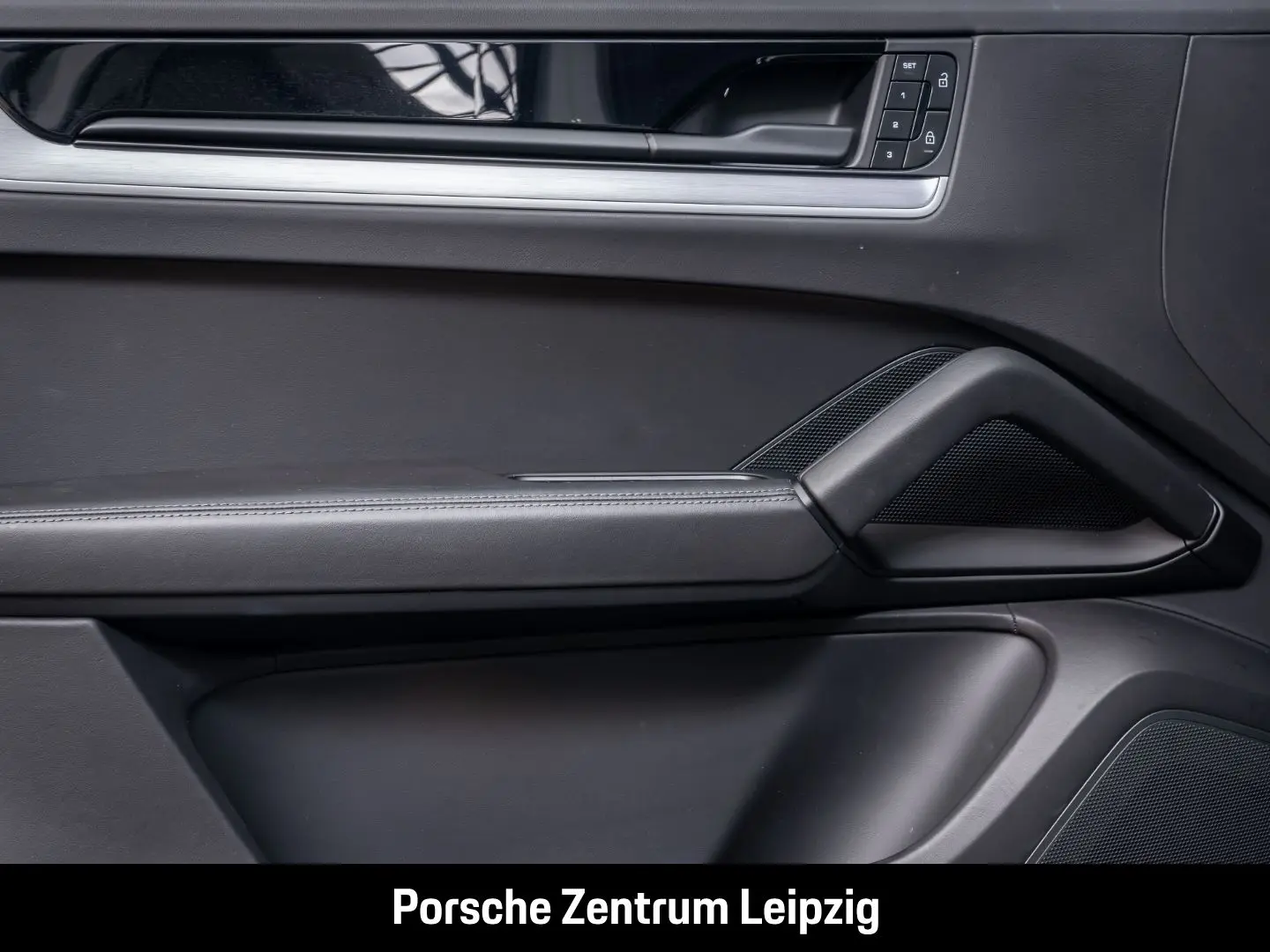 Cayenne E-Hybrid SportDesign Sportabgas InnoDriv