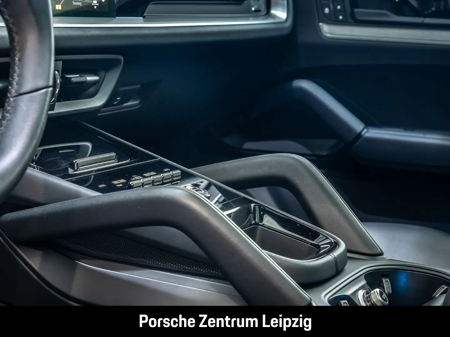 Cayenne E-Hybrid SportDesign Sportabgas InnoDriv