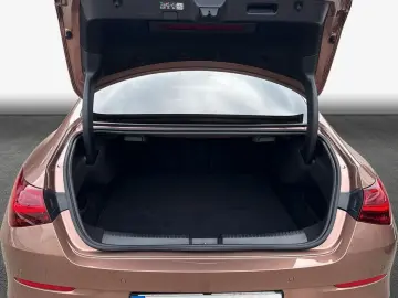 CLA 180 7G-DCT Progressive Line Advanced