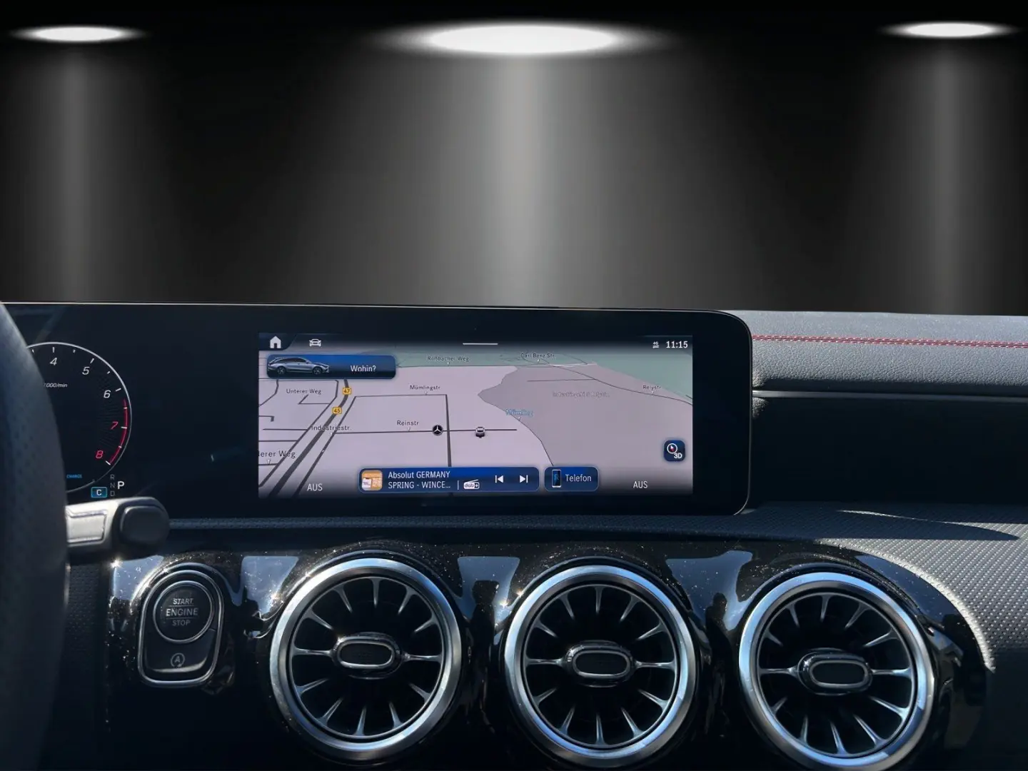 CLA200SB AMG Adv  DISTRO Pano AHK schw.Glas MLED