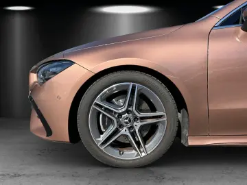 CLA200SB AMG Adv  DISTRO Pano AHK schw.Glas MLED