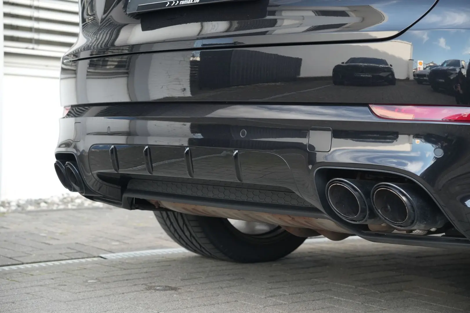 Cayenne E-Hybrid SPORTDESIGN-LUFTF-PANO-HUD-VOLL