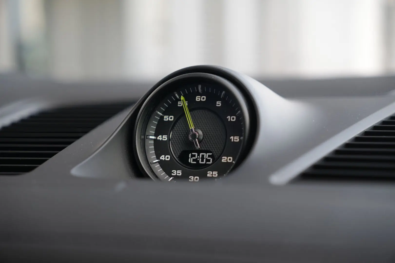 Cayenne E-Hybrid SPORTDESIGN-LUFTF-PANO-HUD-VOLL