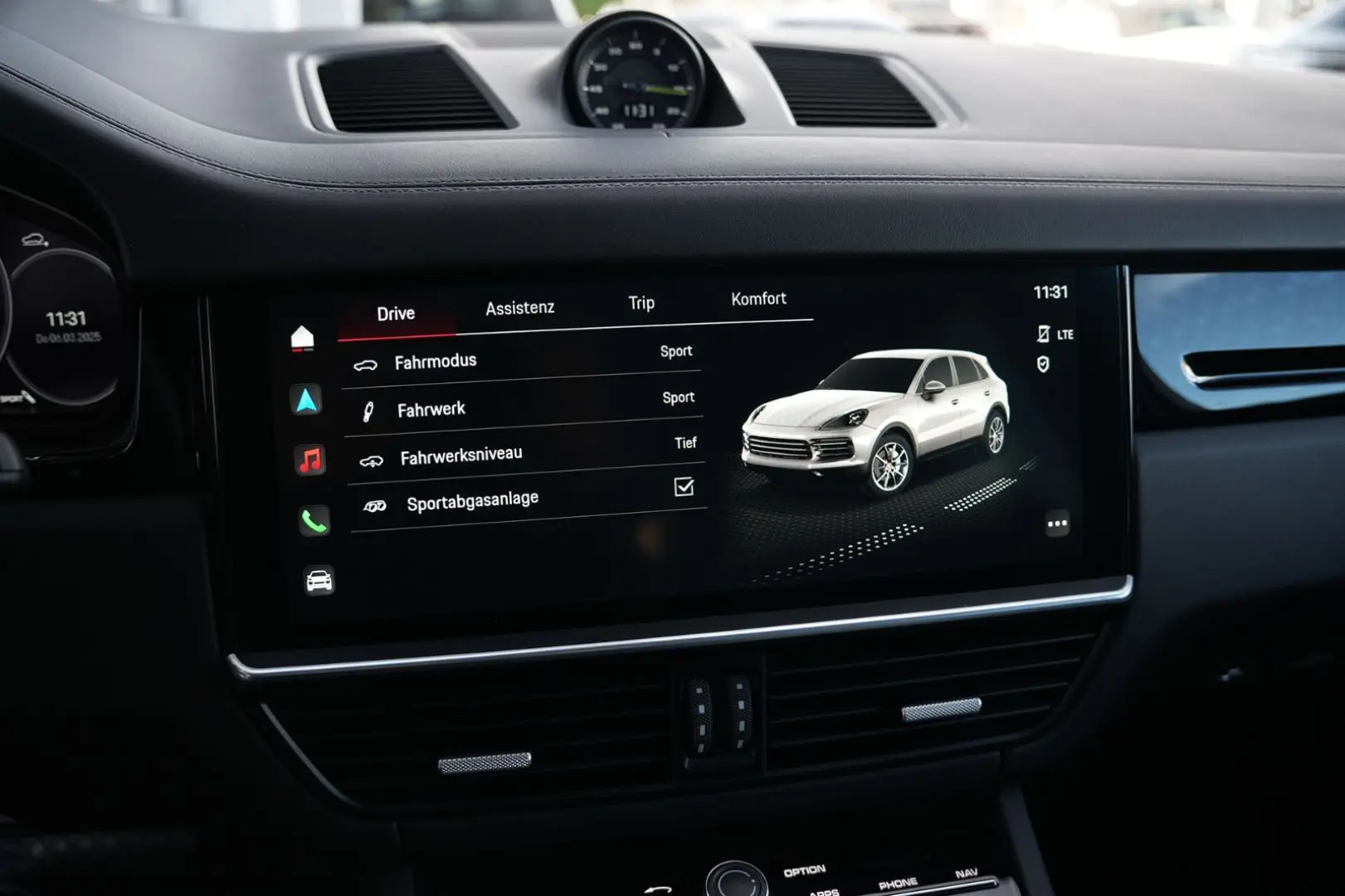 Cayenne E-Hybrid SPORTDESIGN-LUFTF-PANO-HUD-VOLL