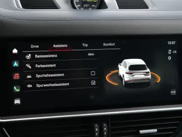 Cayenne E-Hybrid SPORTDESIGN-LUFTF-PANO-HUD-VOLL
