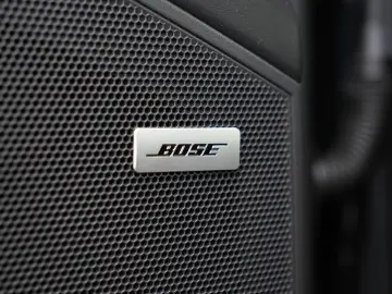 Cayenne E-Hybrid SPORTDESIGN-LUFTF-PANO-HUD-VOLL