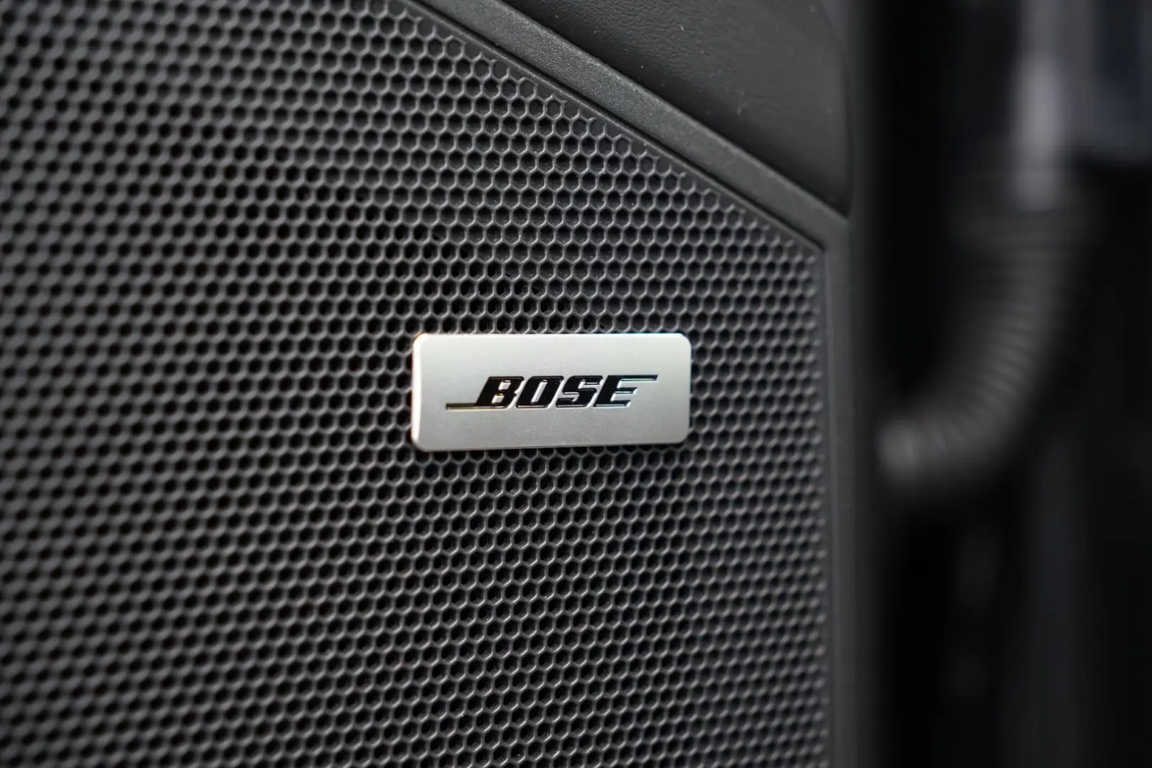 Cayenne E-Hybrid SPORTDESIGN-LUFTF-PANO-HUD-VOLL