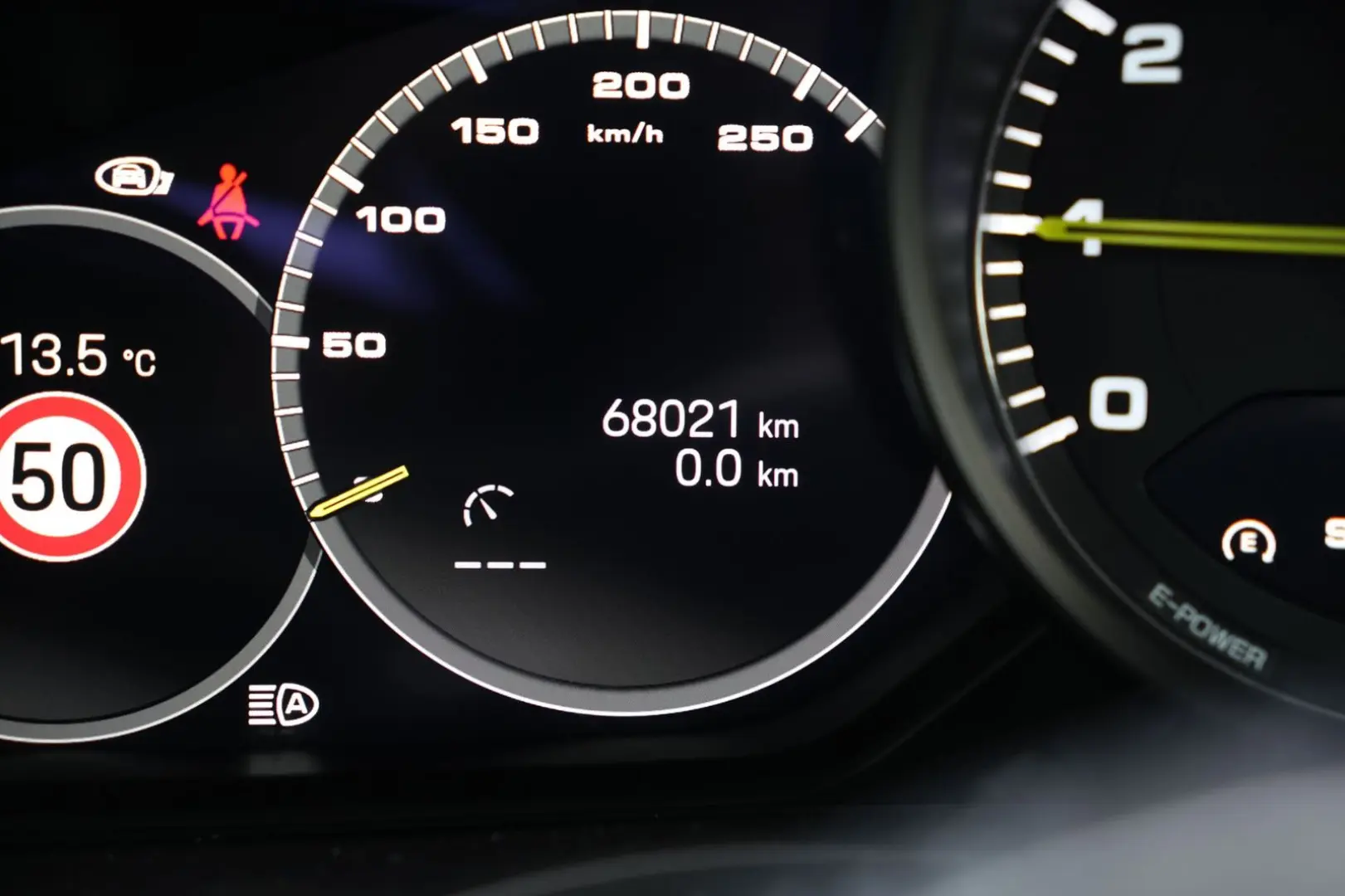 Cayenne E-Hybrid SPORTDESIGN-LUFTF-PANO-HUD-VOLL