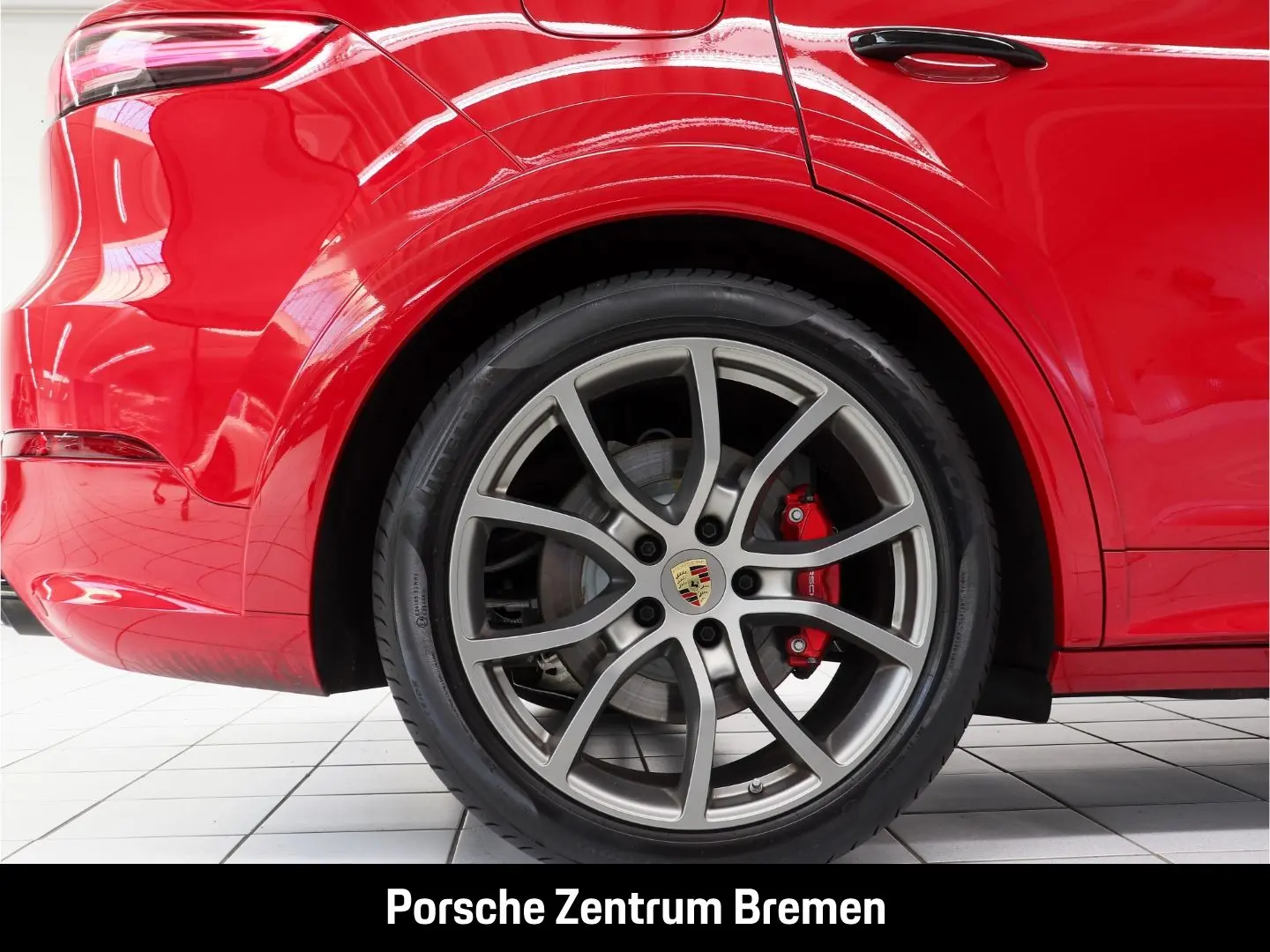 Cayenne GTS Bose LED-Matrix Panorama PASM 21-Zol