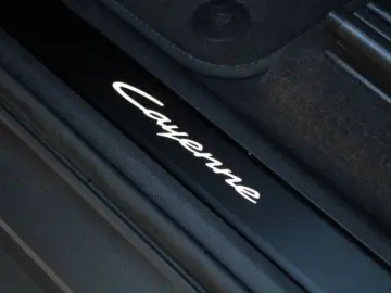 Cayenne Coupe