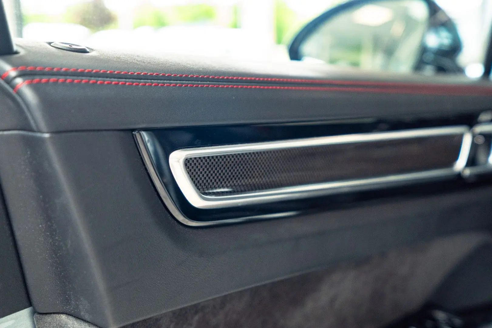 Cayenne GTS HAL Sportdesign Carbon 360  Inno HUD