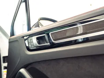 Cayenne GTS HAL Sportdesign Carbon 360  Inno HUD