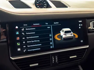 Cayenne GTS HAL Sportdesign Carbon 360  Inno HUD