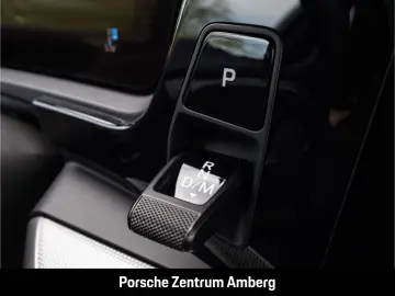 Cayenne E-Hybrid Luftfeder BOSE InnoDrive Panora