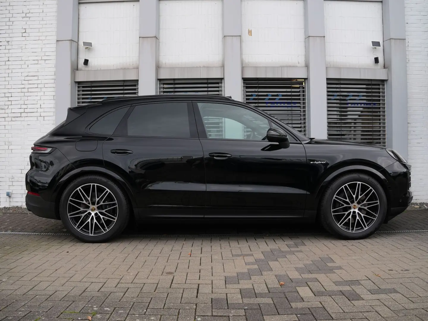 E-Hybrid MY24-INNODRIVE-ACC-LUFTF.-PANO-BOSE-RS