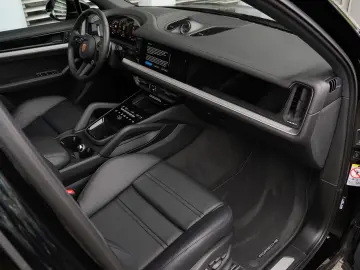 E-Hybrid MY24-INNODRIVE-ACC-LUFTF.-PANO-BOSE-RS