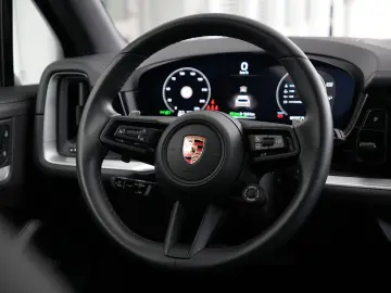 E-Hybrid MY24-INNODRIVE-ACC-LUFTF.-PANO-BOSE-RS