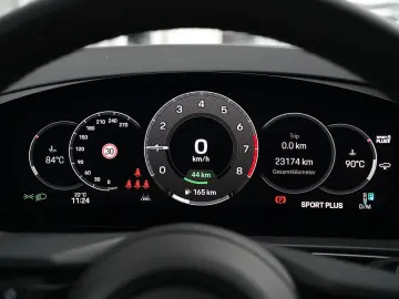 E-Hybrid MY24-INNODRIVE-ACC-LUFTF.-PANO-BOSE-RS