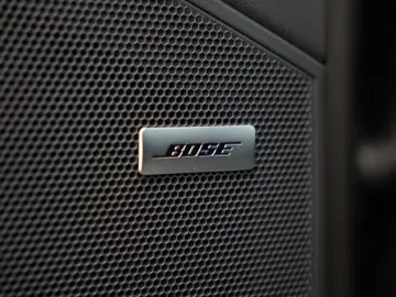 E-Hybrid MY24-INNODRIVE-ACC-LUFTF.-PANO-BOSE-RS