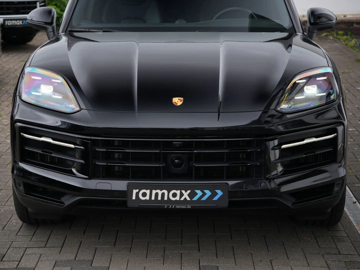 E-Hybrid MY24-INNODRIVE-ACC-LUFTF.-PANO-BOSE-RS