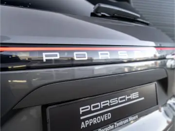 Cayenne E-Hybrid 1.Hd. MwSt. ausweisbar