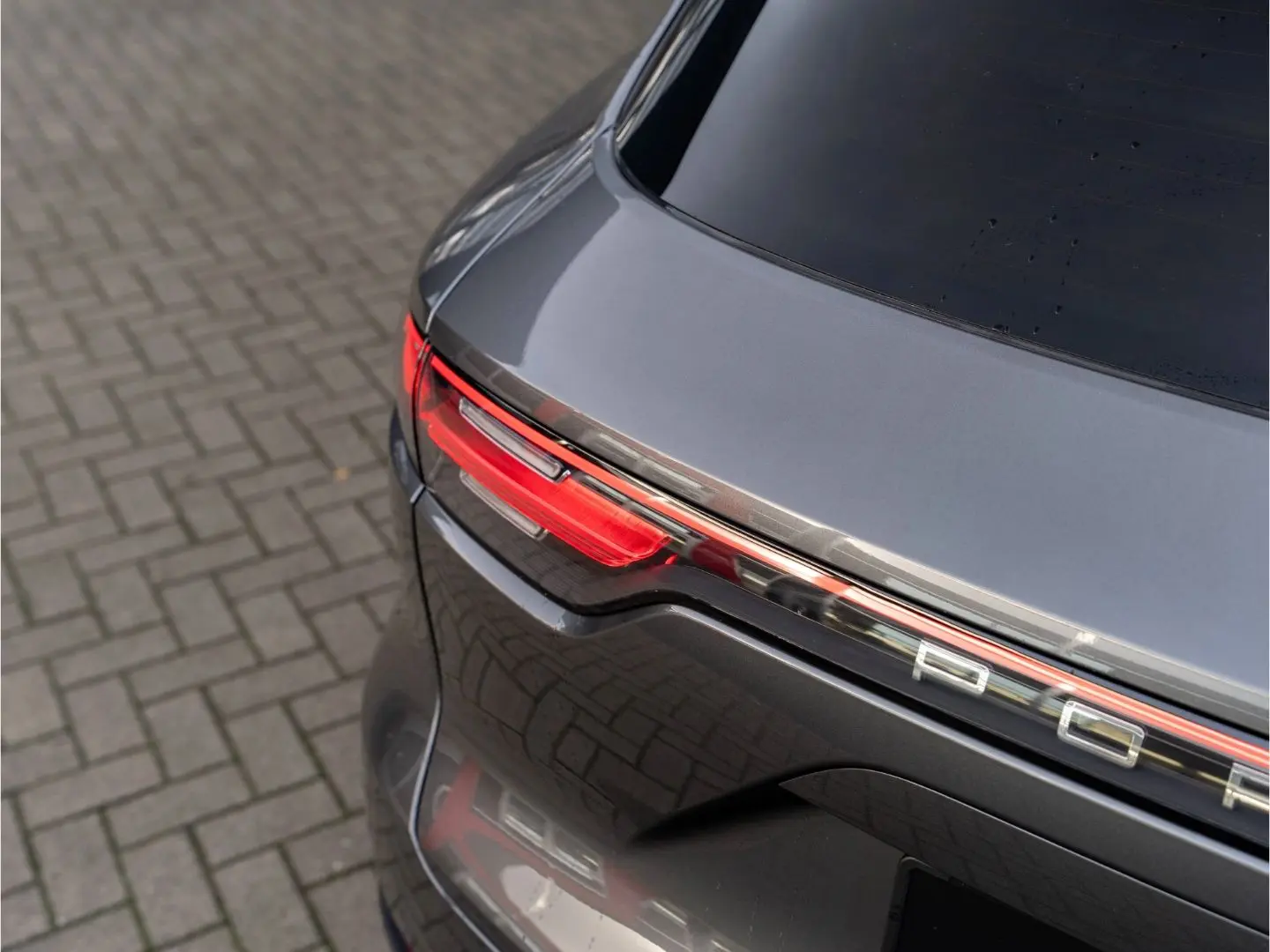 Cayenne E-Hybrid 1.Hd. MwSt. ausweisbar