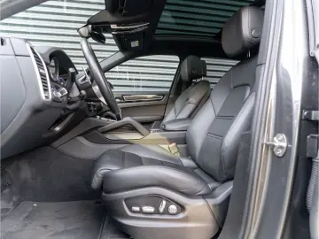 Cayenne E-Hybrid 1.Hd. MwSt. ausweisbar