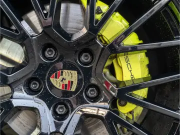 Cayenne E-Hybrid 1.Hd. MwSt. ausweisbar