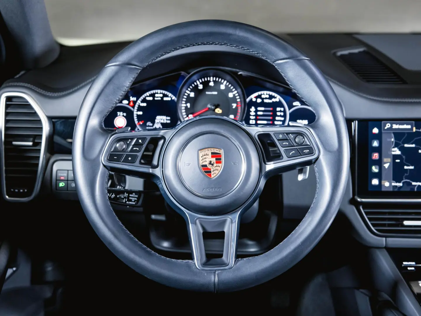 Cayenne Panoramadach Luftfederung BOSE