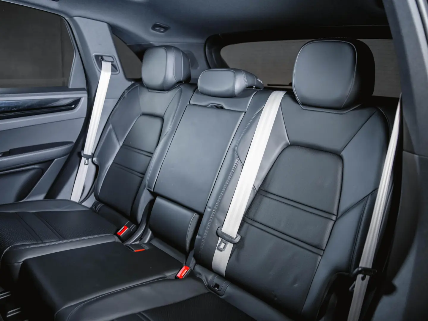 Cayenne Panoramadach Luftfederung BOSE