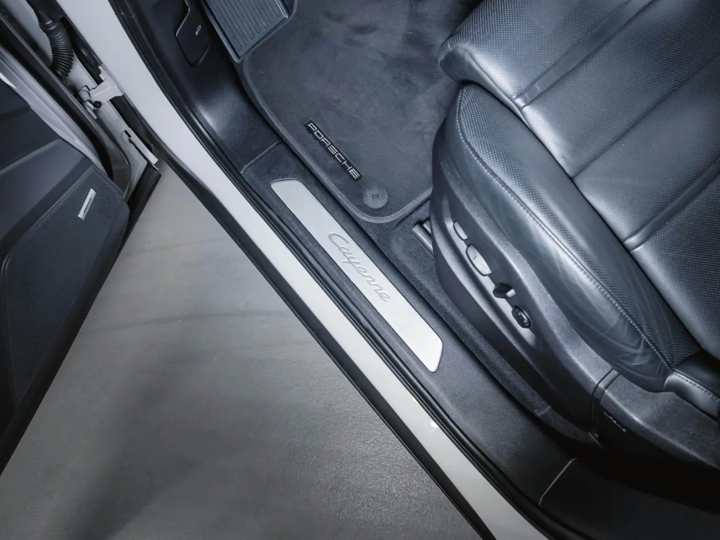 Cayenne Panoramadach Luftfederung BOSE