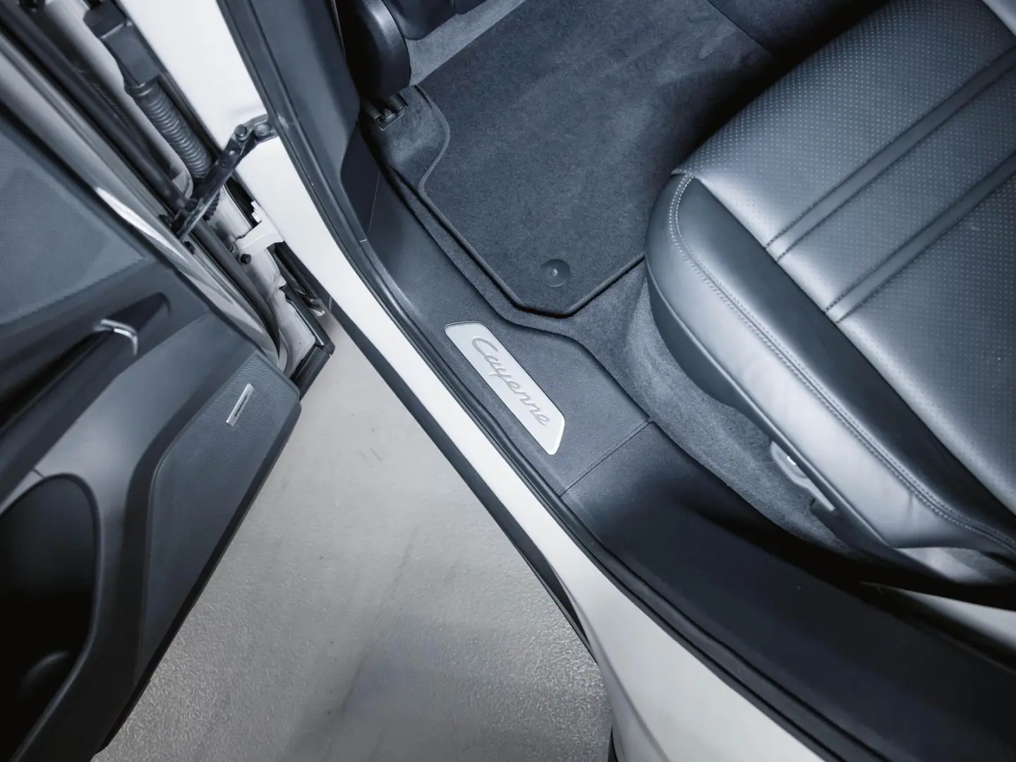 Cayenne Panoramadach Luftfederung BOSE