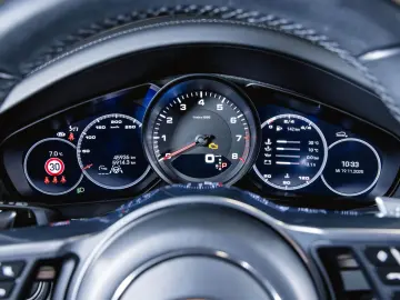 Cayenne Panoramadach Luftfederung BOSE