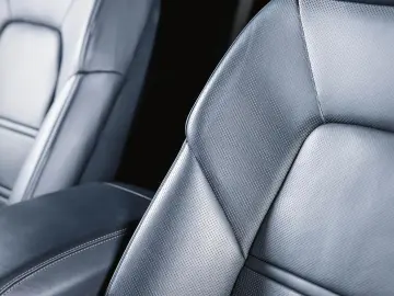 Cayenne Panoramadach Luftfederung BOSE