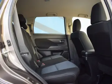 Mitsubishi Outlander 2018 2.0 Benzina 4x4 Automat Euro6