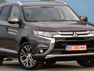 Mitsubishi Outlander 2018 2.0 Benzina 4x4 Automat Euro6