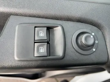 Trafic COMBI LIFE L1H1 3 0t dCi 120