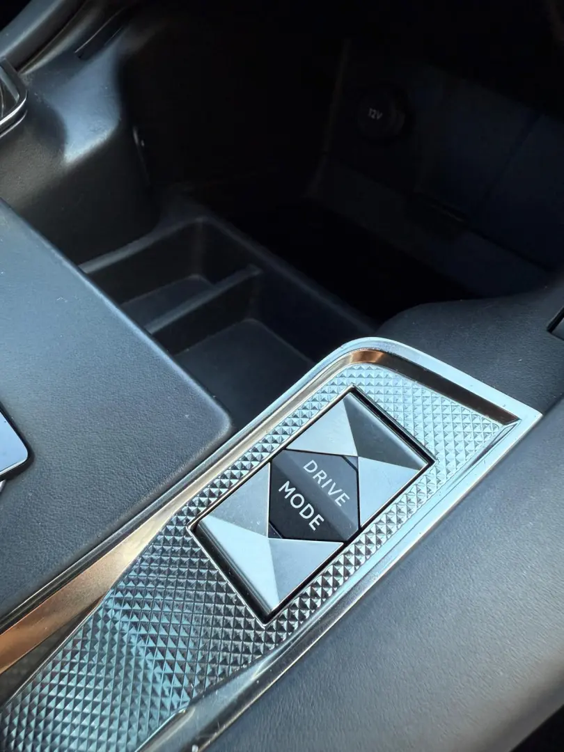 CITROEN DS7 Crossback Rivoli AUTOMAT