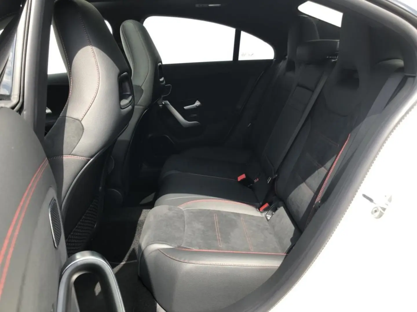 CLA 220 d Coupe  EditionAMG 19Z Night Pano AHK