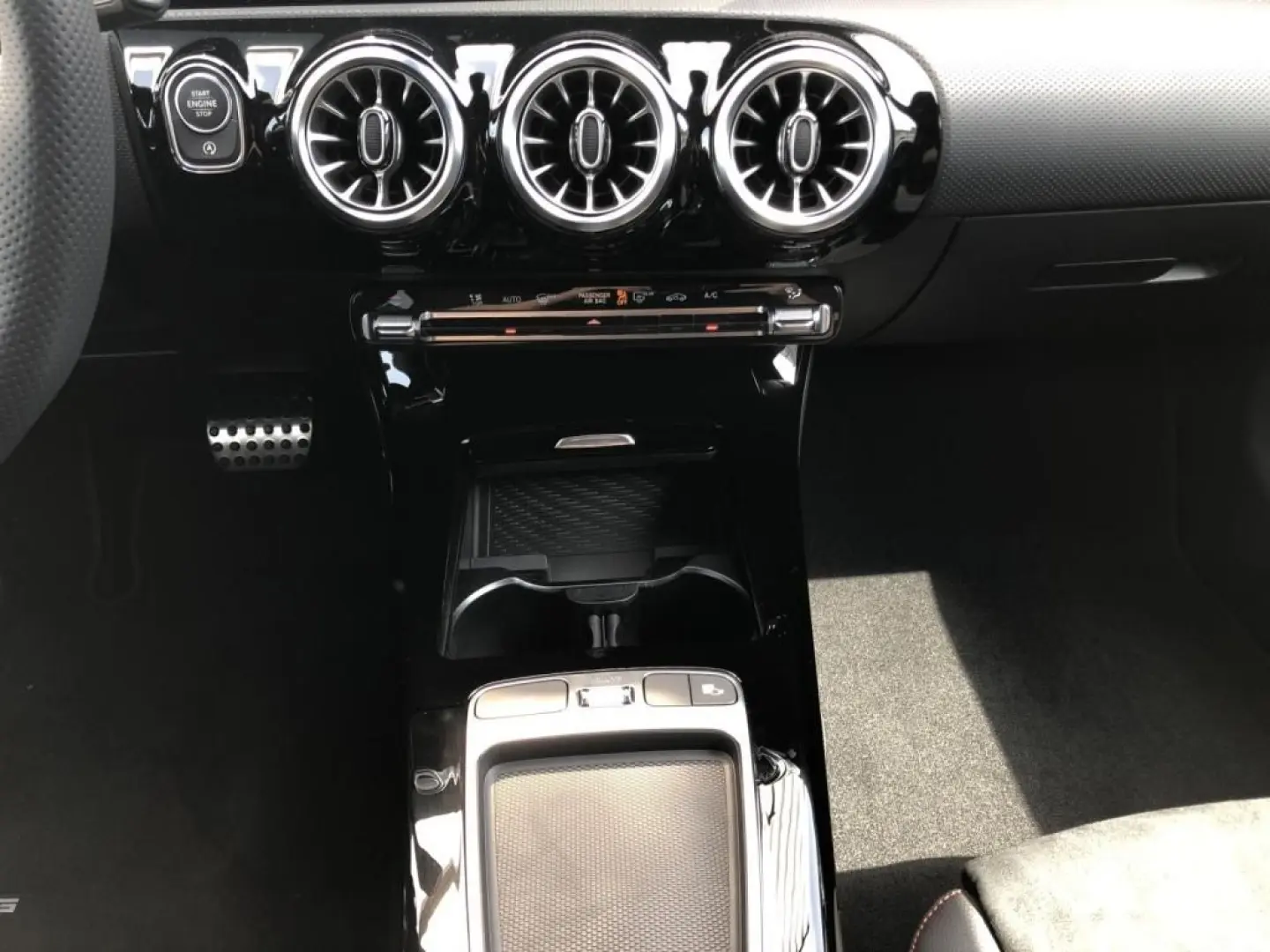 CLA 220 d Coupe  EditionAMG 19Z Night Pano AHK