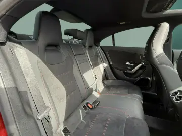 CLA 220 d AMG NIGHT DISTR PANO BURM 360 HUD MLED