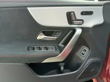 CLA 220 d AMG NIGHT DISTR PANO BURM 360 HUD MLED